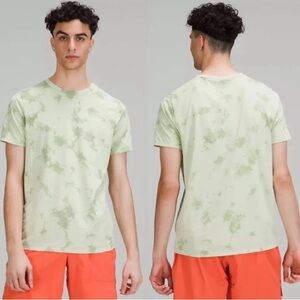 Lululemon The Fundamental T-Shirt